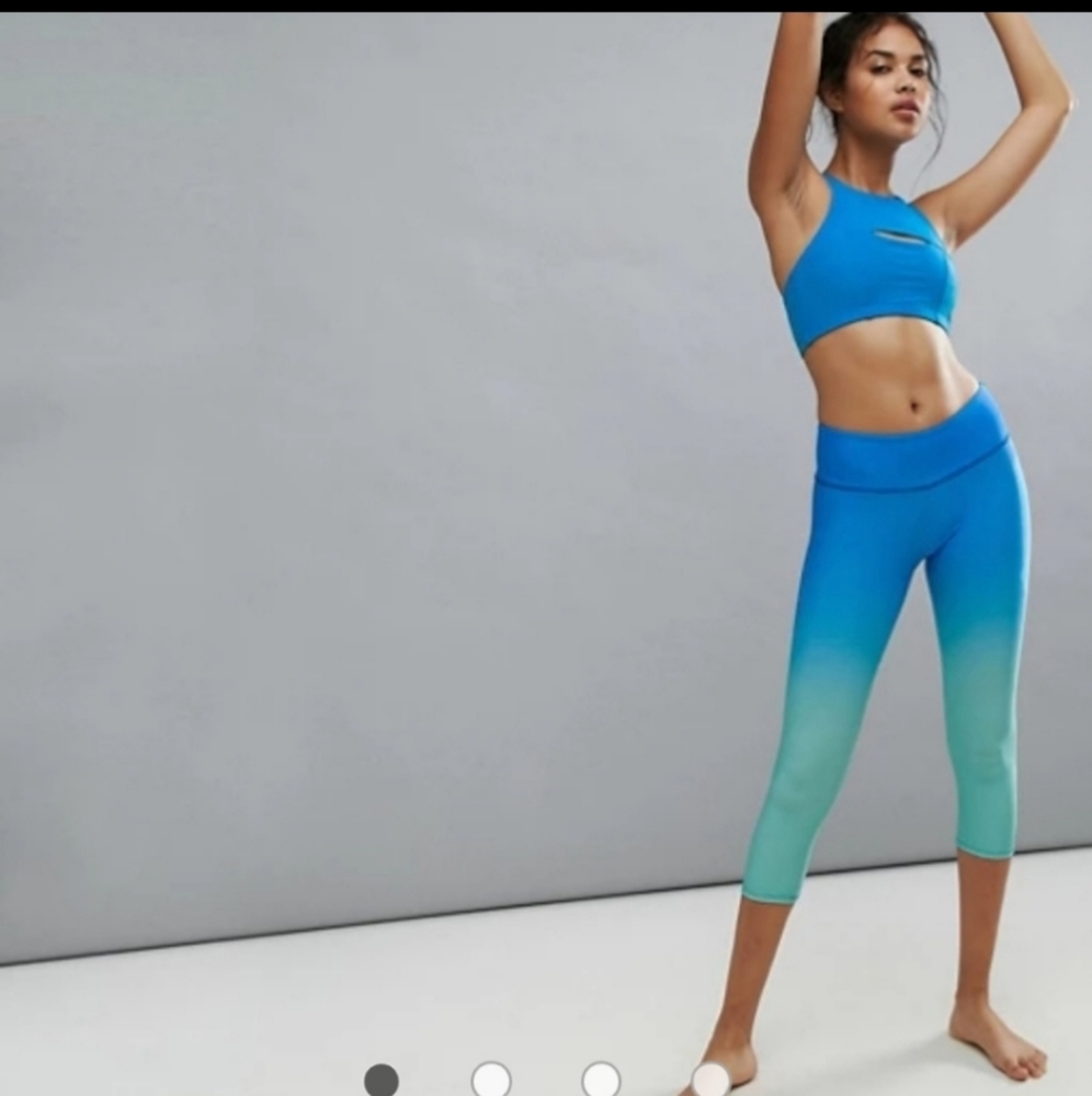Onzie Flow Crops